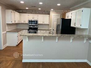 500 Clear Lake Ln in Suwanee, GA - Building Photo - Building Photo