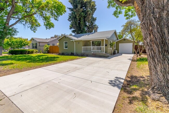 property at 2030 Roble Ave