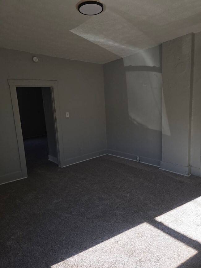 208-210-210 Meagher Ave in Frankfort, KY - Building Photo - Building Photo