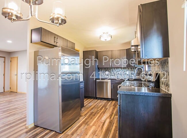 614 W Ford Ave in Lima, OH - Building Photo - Building Photo