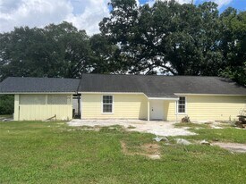 6918 Isla St in Pearland, TX - Building Photo