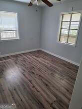 5 1/2 Walker St in Cartersville, GA - Building Photo - Building Photo