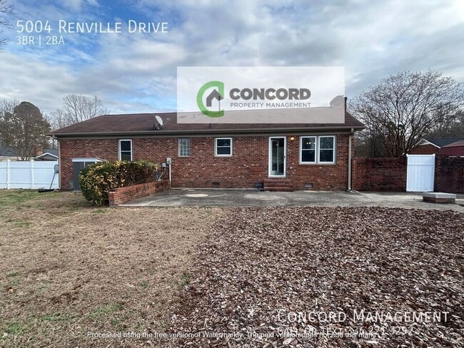 5004 Renville Dr in Greensboro, NC - Building Photo - Building Photo