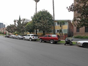 455 S. Catalina in Los Angeles, CA - Building Photo - Building Photo