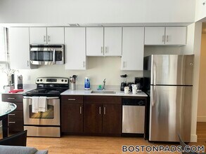 8 Winter St, Unit 704 in Boston, MA - Foto de edificio - Building Photo
