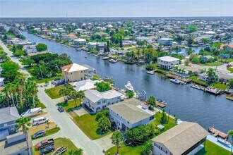 3272 Minnow Creek Dr in Hernando Beach, FL - Foto de edificio - Building Photo