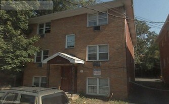 824 Grove St Apartments