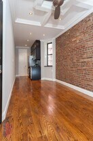 3 W 103rd St, Unit 3FE in New York, NY - Building Photo