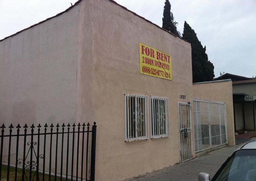 1037 E 7th St in Long Beach, CA - Building Photo