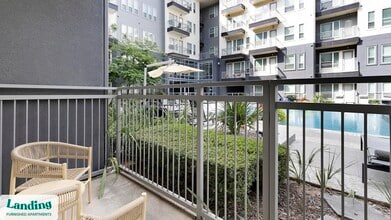 3501 Ross Ave, Unit 1084 in Dallas, TX - Foto de edificio - Building Photo