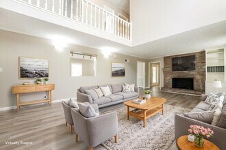 3387 Pembrook Farm Way SW in Snellville, GA - Foto de edificio - Building Photo
