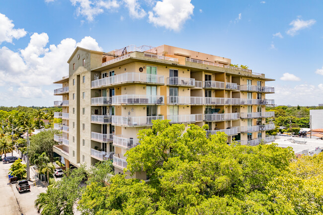 Marbella Condominiums in Miami, FL - Foto de edificio - Building Photo