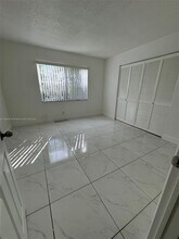8511 NW 8th St in Miami, FL - Building Photo - Building Photo