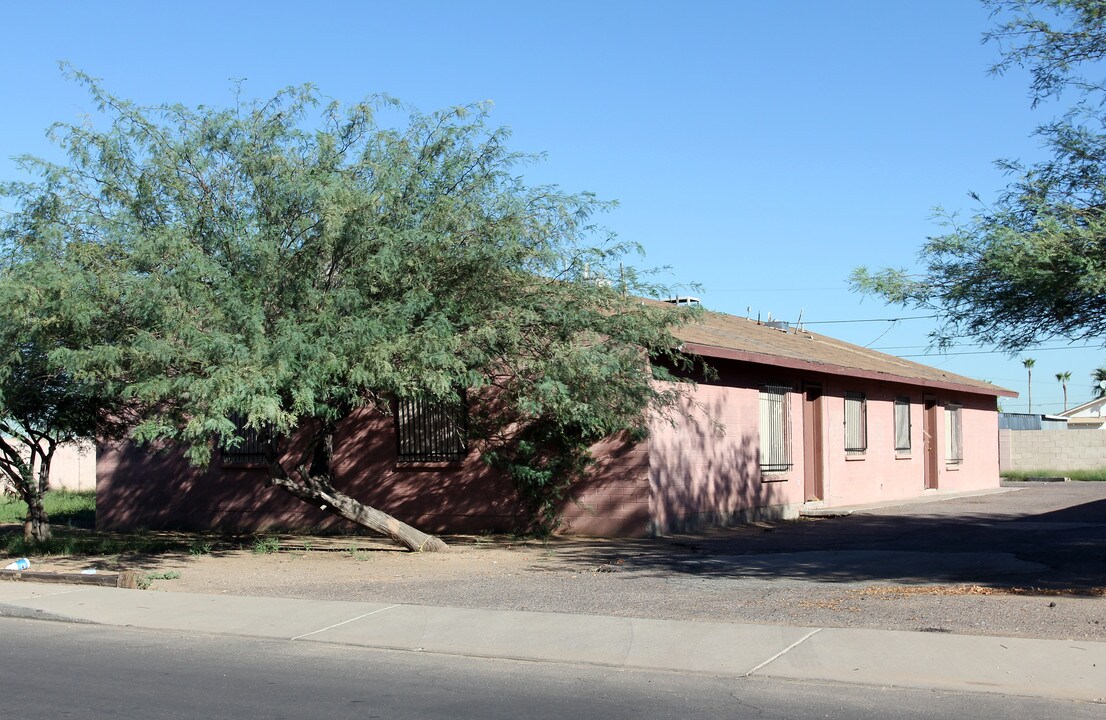 3234 W Washington St in Phoenix, AZ - Building Photo