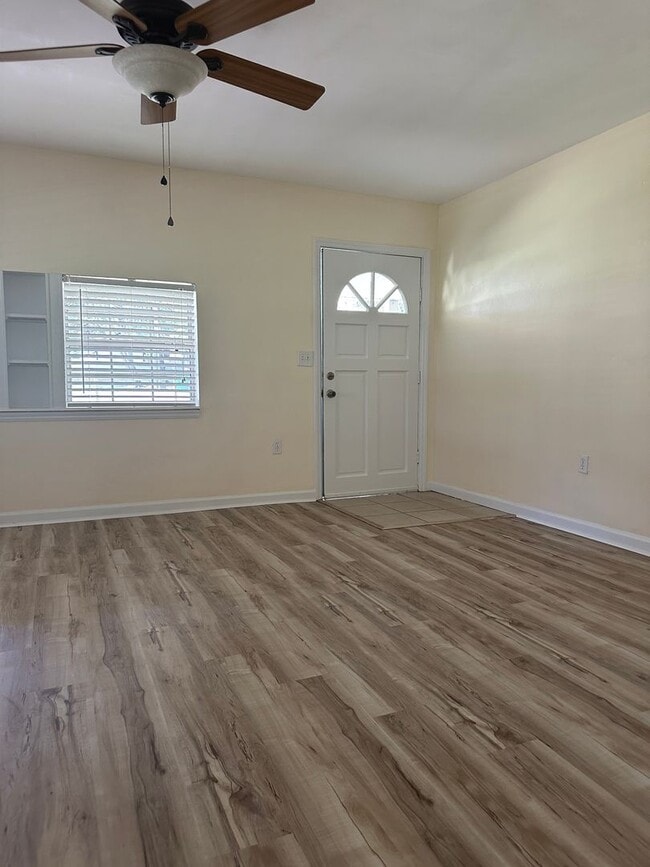 11 Haida Trail in Crawfordville, FL - Building Photo - Building Photo