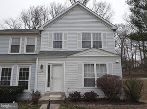 11720 Stonegate Ln in Columbia, MD - Building Photo - Building Photo