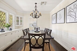 2818 Washington Ave in Santa Monica, CA - Building Photo - Building Photo