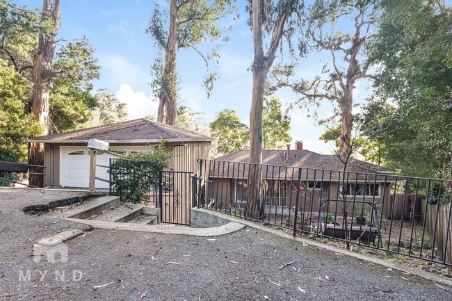 property at 4730 Sequoyah Rd