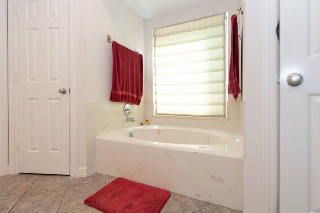 property at 1719 Galleon Oaks Dr