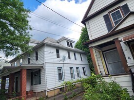 48 Cleveland Ave in Binghamton, NY - Building Photo