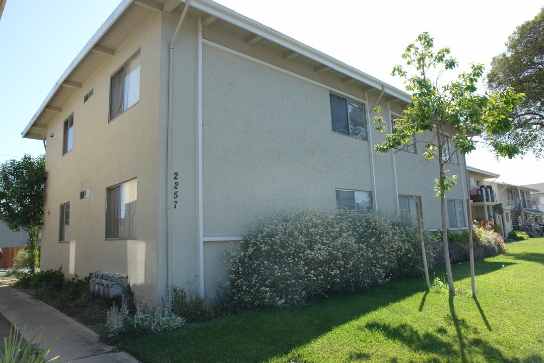 2257 Pasetta Dr in Santa Clara, CA - Building Photo