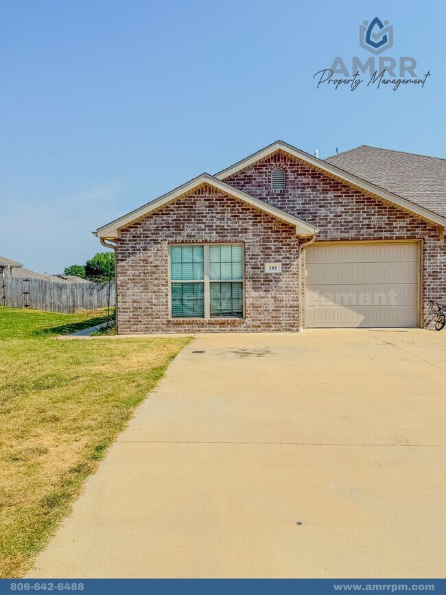 105 Anita Plaza in Carl Junction, MO - Foto de edificio - Building Photo