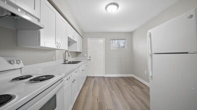 7808 Glass St in Houston, TX - Building Photo - Building Photo