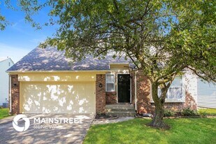 7862 Park N Cir in Indianapolis, IN - Building Photo