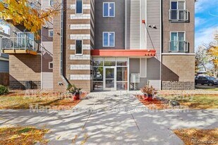2999 Lawrence St in Denver, CO - Building Photo