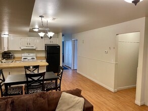 1710 Hickory Ln in Provo, UT - Building Photo - Building Photo