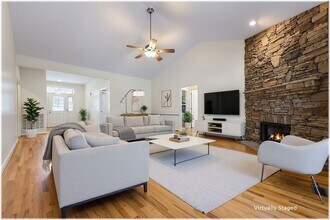 307 Willow Brook Ln in Seneca, SC - Building Photo - Building Photo