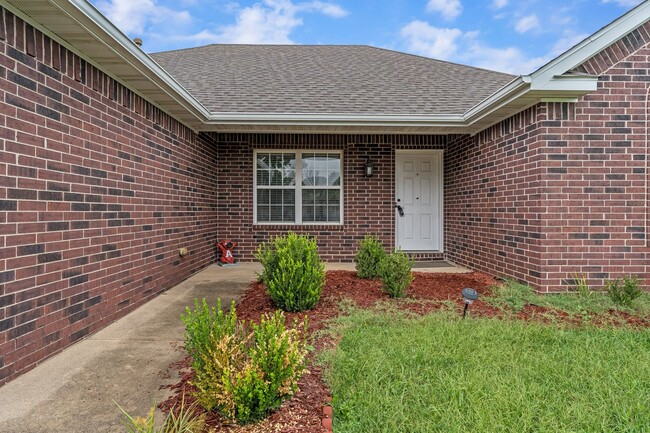 3534 W Grouse Rd in Fayetteville, AR - Building Photo - Building Photo