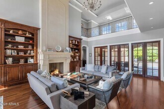 6032 E Lincoln Dr in Paradise Valley, AZ - Building Photo - Building Photo