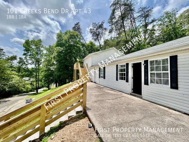 property at 101 Creeks Bend Dr