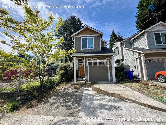 property at 9459 N Buchanan Ave