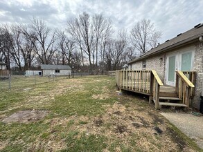 4402 Dellafay Dr in Louisville, KY - Building Photo - Building Photo