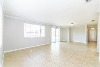 9904 Sagetree Ct in Jacksonville, FL - Building Photo - Building Photo