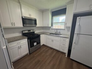 1507 Bonnie in South Houston, TX - Building Photo - Building Photo