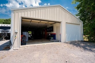 864 Greenwood Rd, Unit Unit 3 in Lebanon, TN - Building Photo - Building Photo