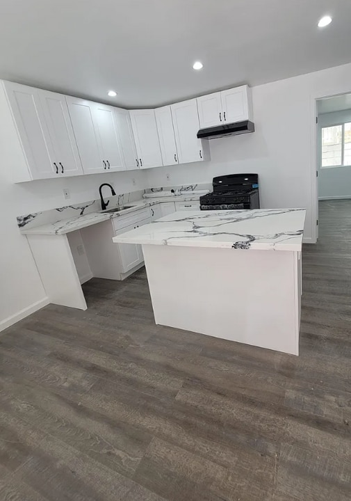 428 W 7th St in Long Beach, CA - Building Photo
