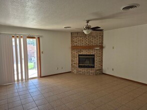 744 Montwood Ct in Alamogordo, NM - Building Photo - Building Photo