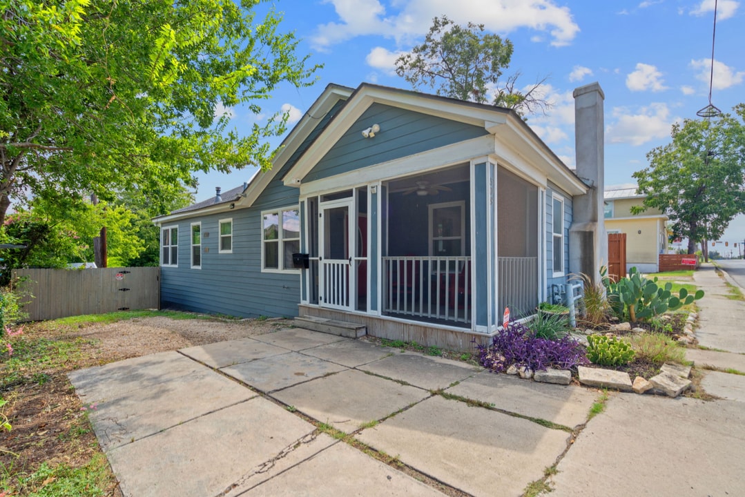 508 Blanco Rd in San Antonio, TX - Building Photo