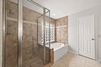 18526 Fawn Run Ln in Houston, TX - Building Photo - Building Photo