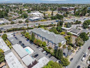 453 E Okeefe St in East Palo Alto, CA - Building Photo - Building Photo