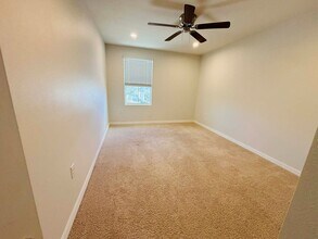 110 San Carrara Ct in Bradenton, FL - Building Photo - Building Photo