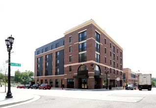 The Landmark at Kent in Kent, OH - Building Photo - Building Photo