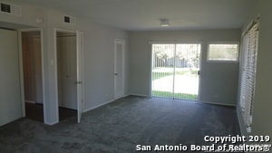 303 Rilla Vista Dr in San Antonio, TX - Building Photo - Building Photo