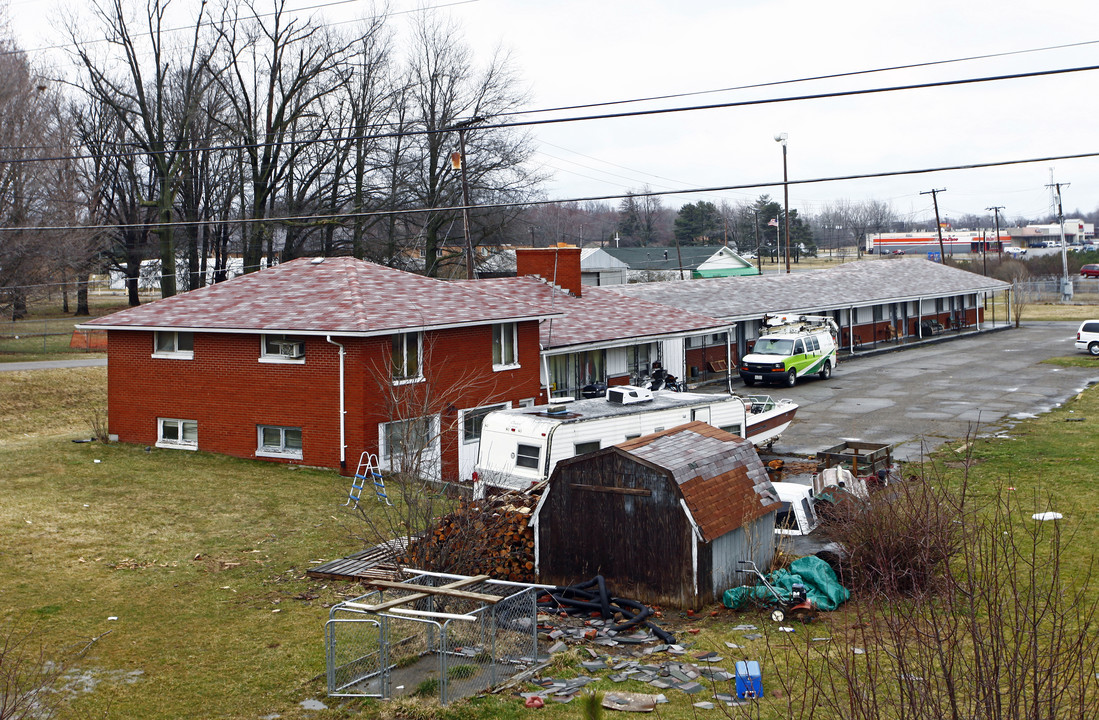 796 Expressview Dr in Mansfield, OH - Building Photo