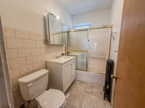 45 Favre St, Unit 45 Favre St #2 in Boston, MA - Foto de edificio - Building Photo
