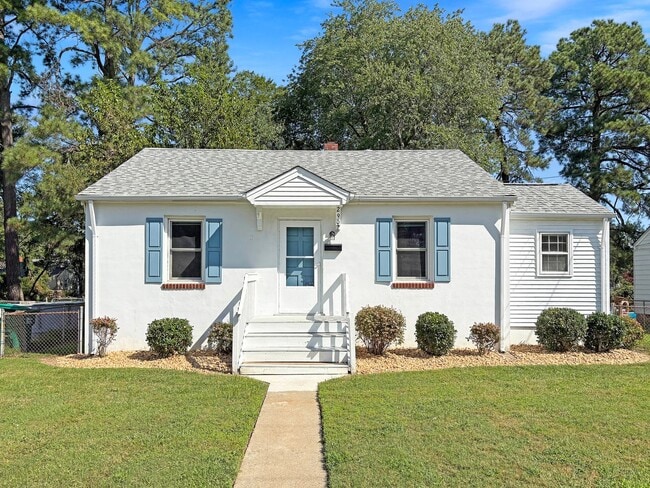 property at 2902 Irisdale Ave